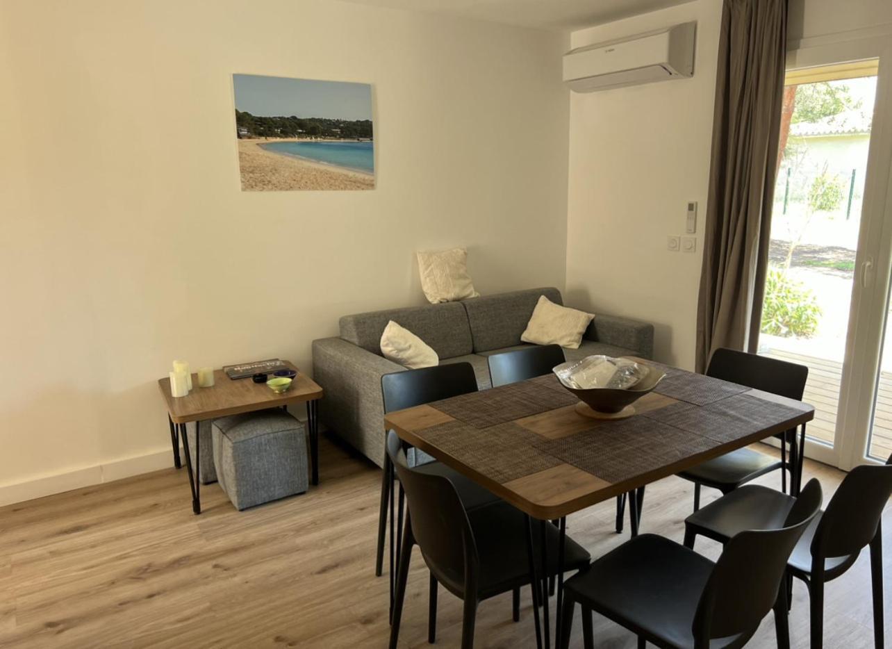 Fiori Di Cala Rossa Residence Hoteliere Lecci Eksteriør billede
