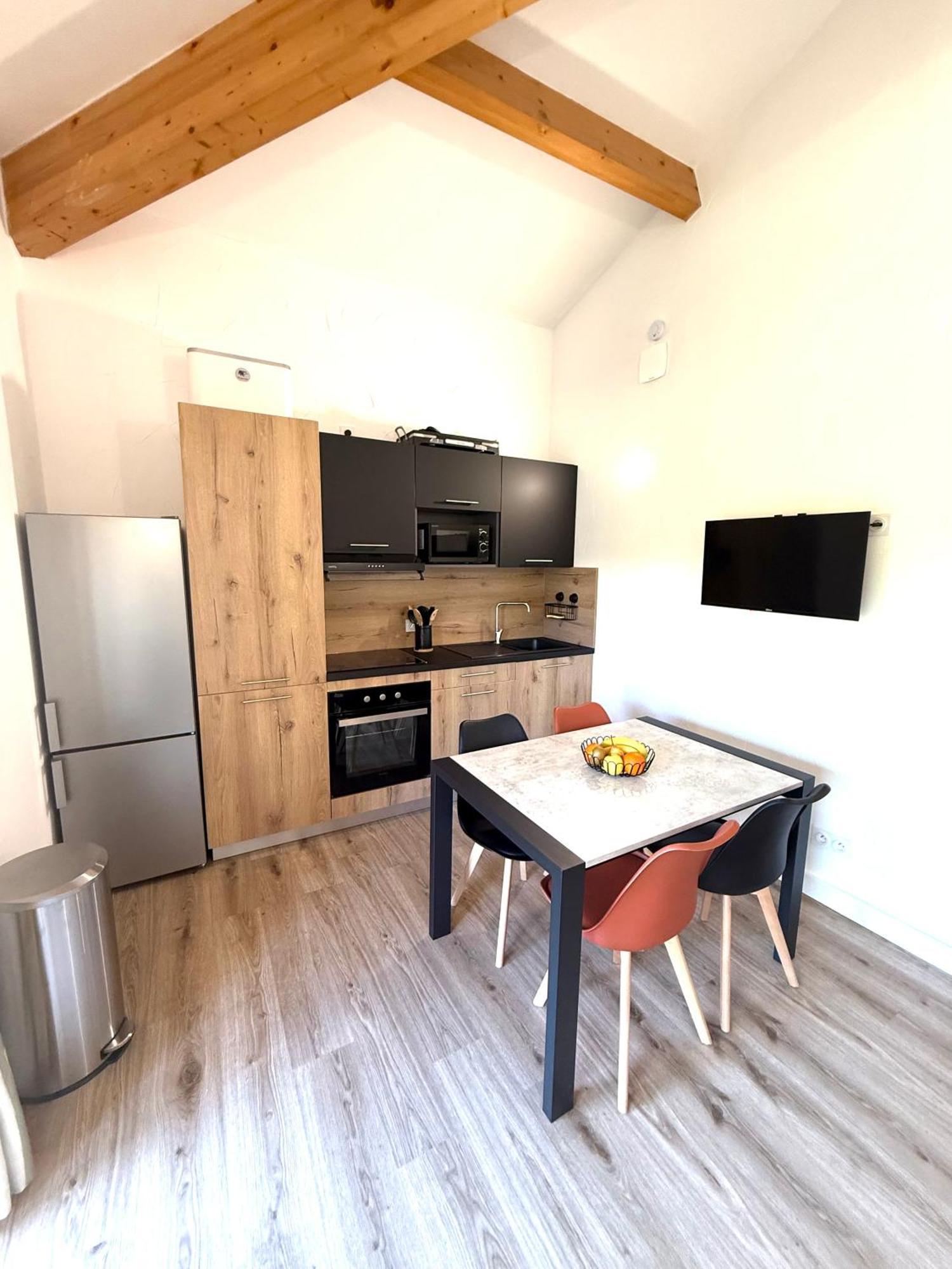Fiori Di Cala Rossa Residence Hoteliere Lecci Eksteriør billede